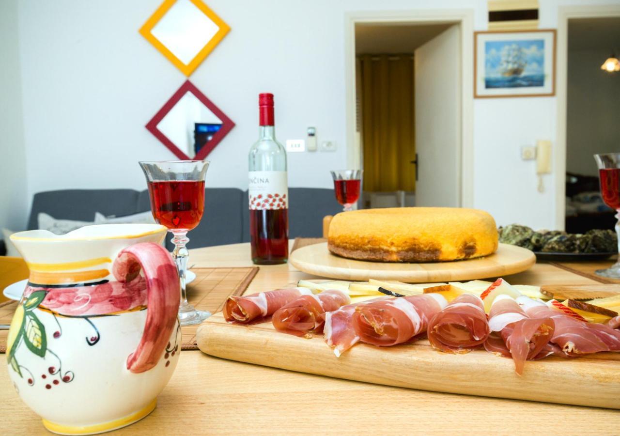 Apartment Dora Умаг Екстериор снимка
