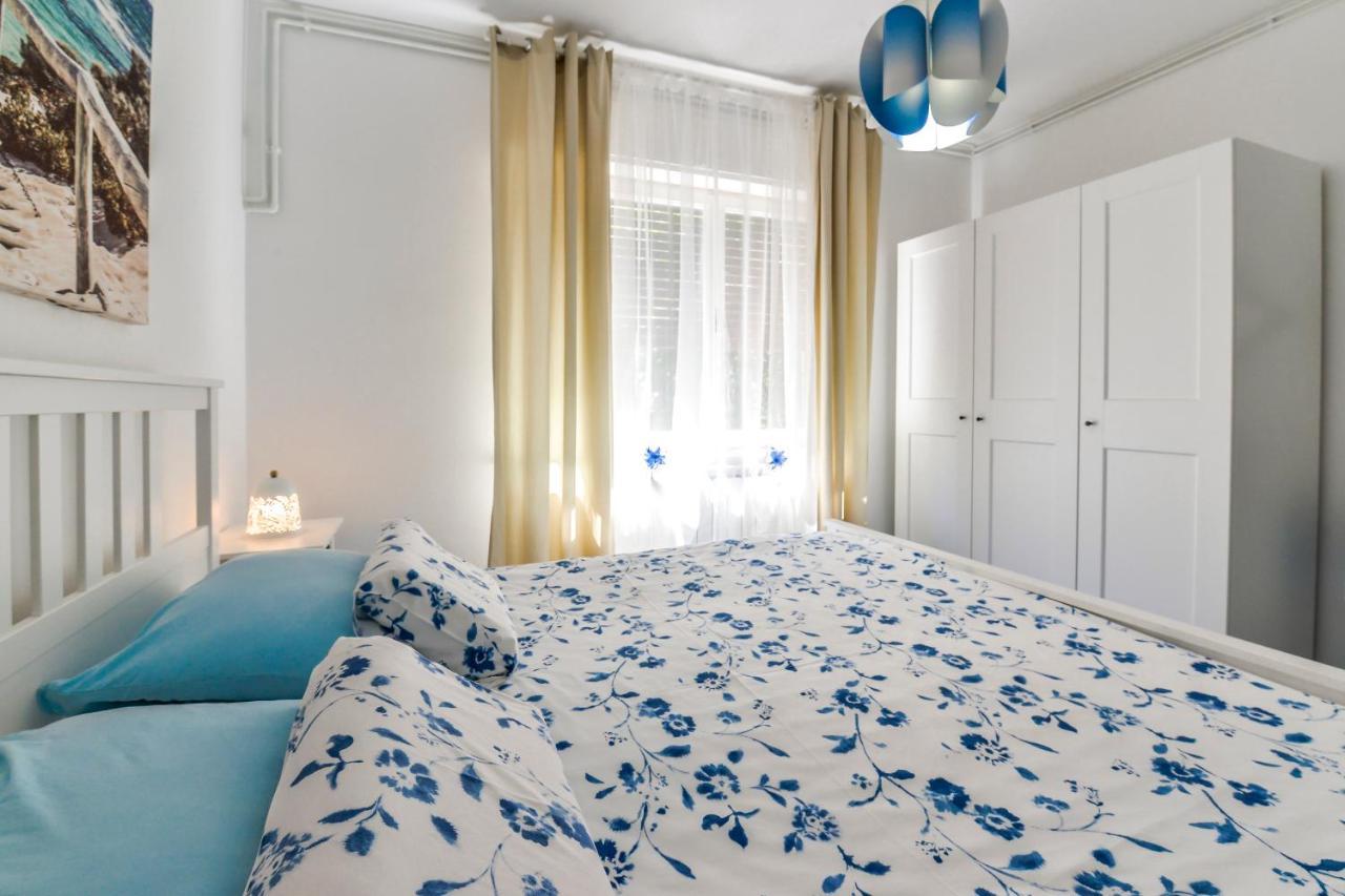 Apartment Dora Умаг Екстериор снимка