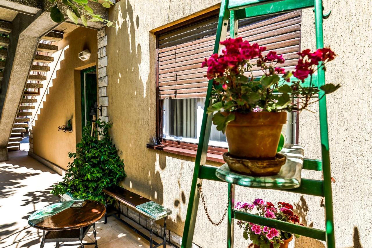 Apartment Dora Умаг Екстериор снимка